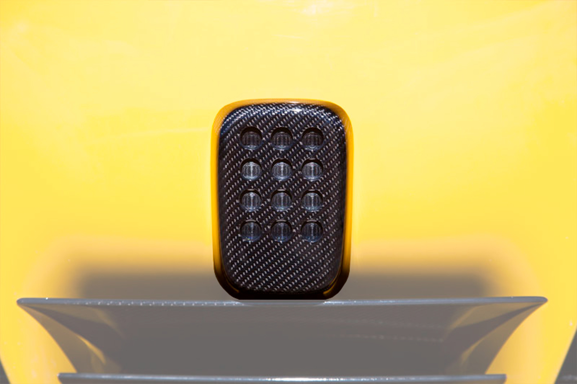 Hodoor Performance Carbon fiber trim brake light Novitec Style for Ferrari F12 Berlinetta