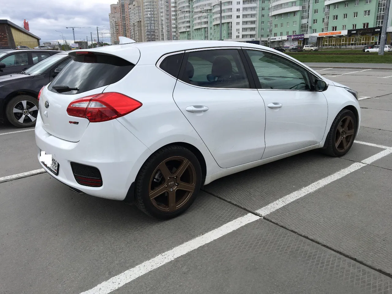 SLIK L-730 forged wheels new model