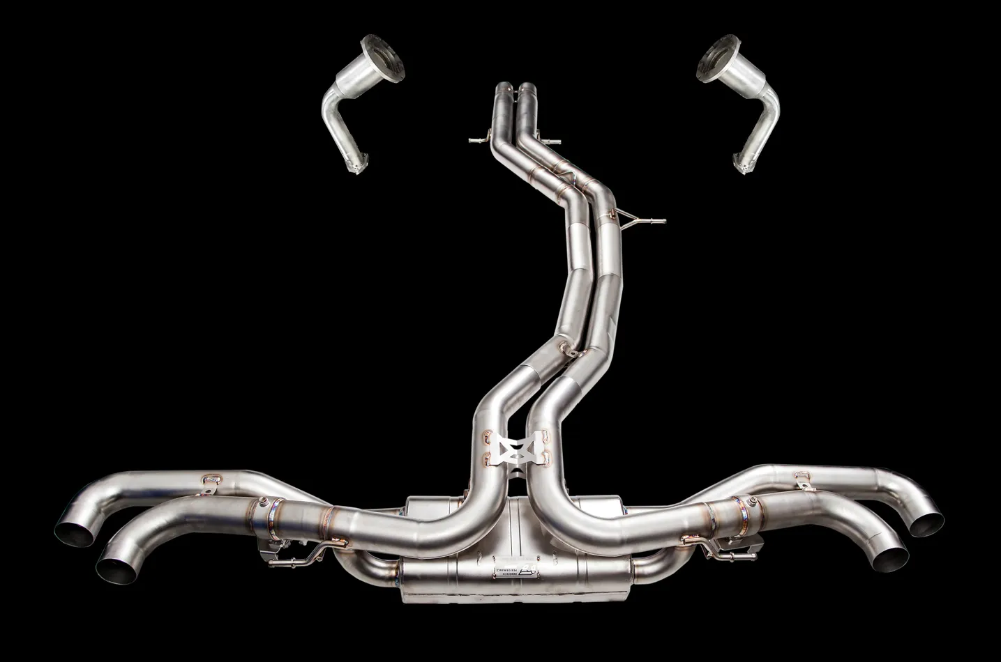 IPE exhaust system for Lamborghini URUS
