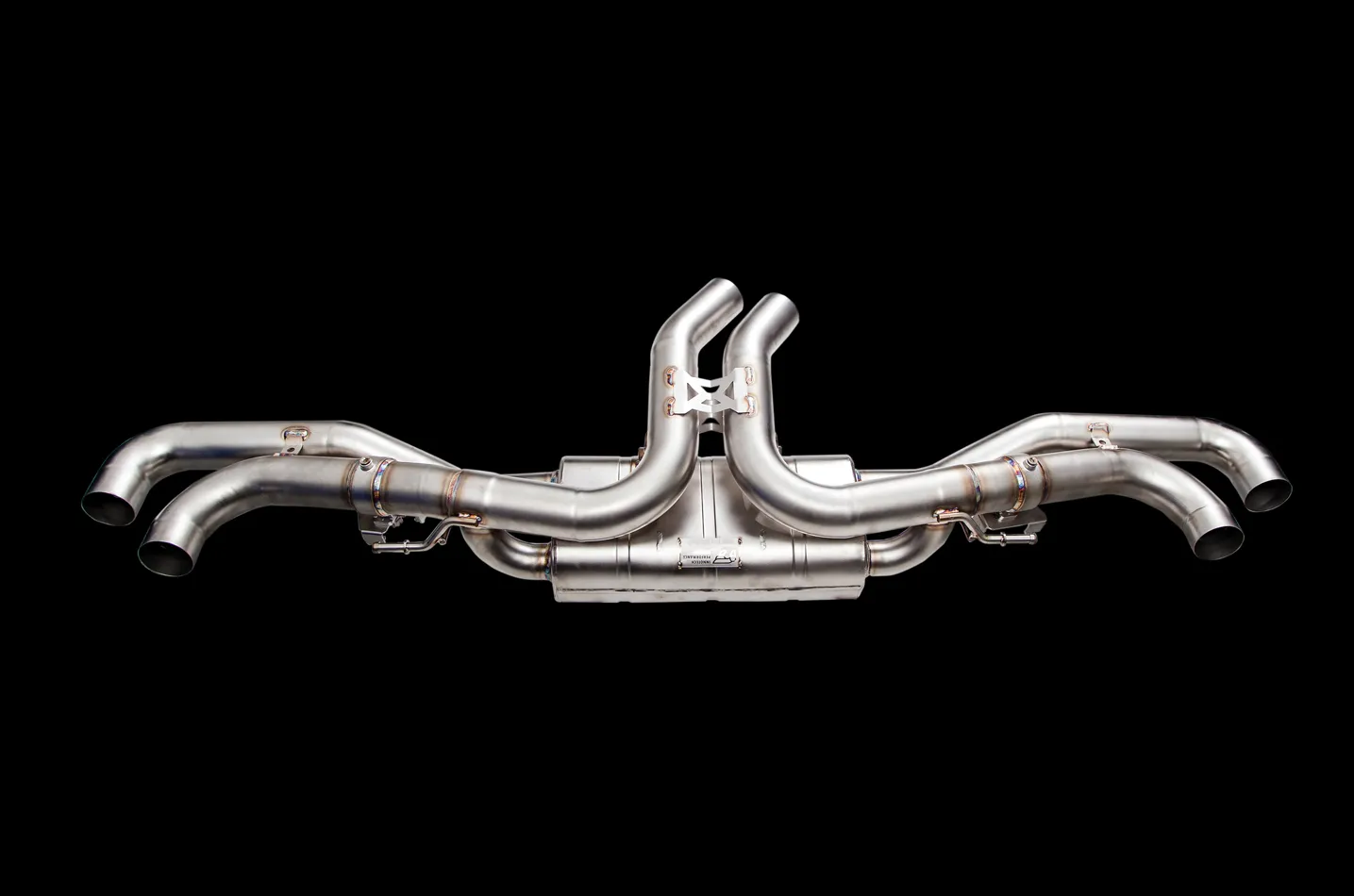 IPE exhaust system for Lamborghini URUS