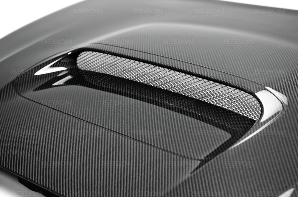 SEIBON OEM-STYLE CARBON FIBER HOOD FOR  SUBARU WRX / STI new model