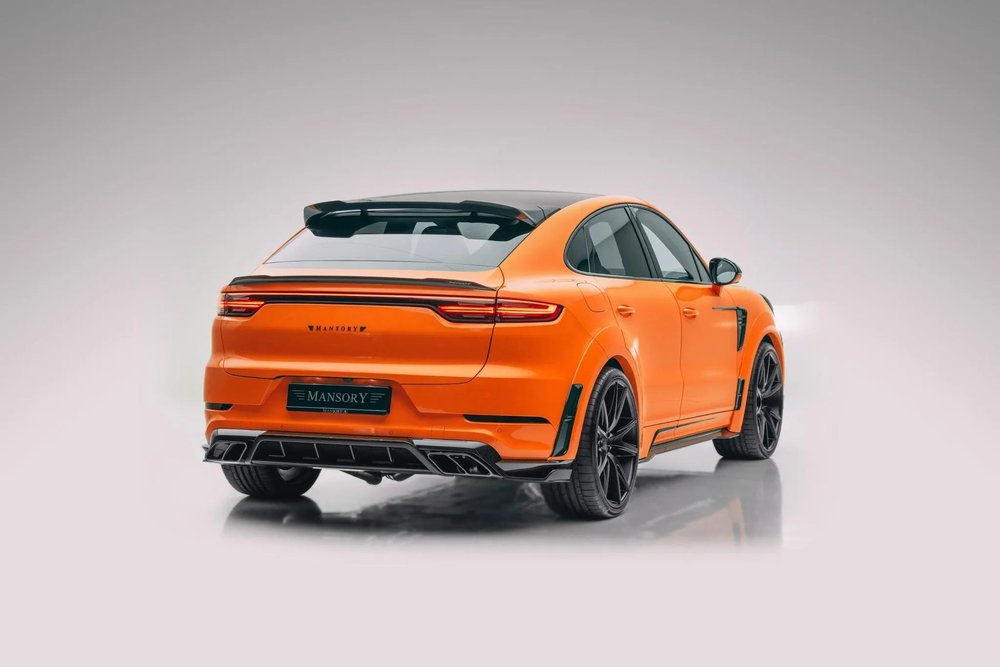 Mansory body kit for Porsche Cayenne coupe new style