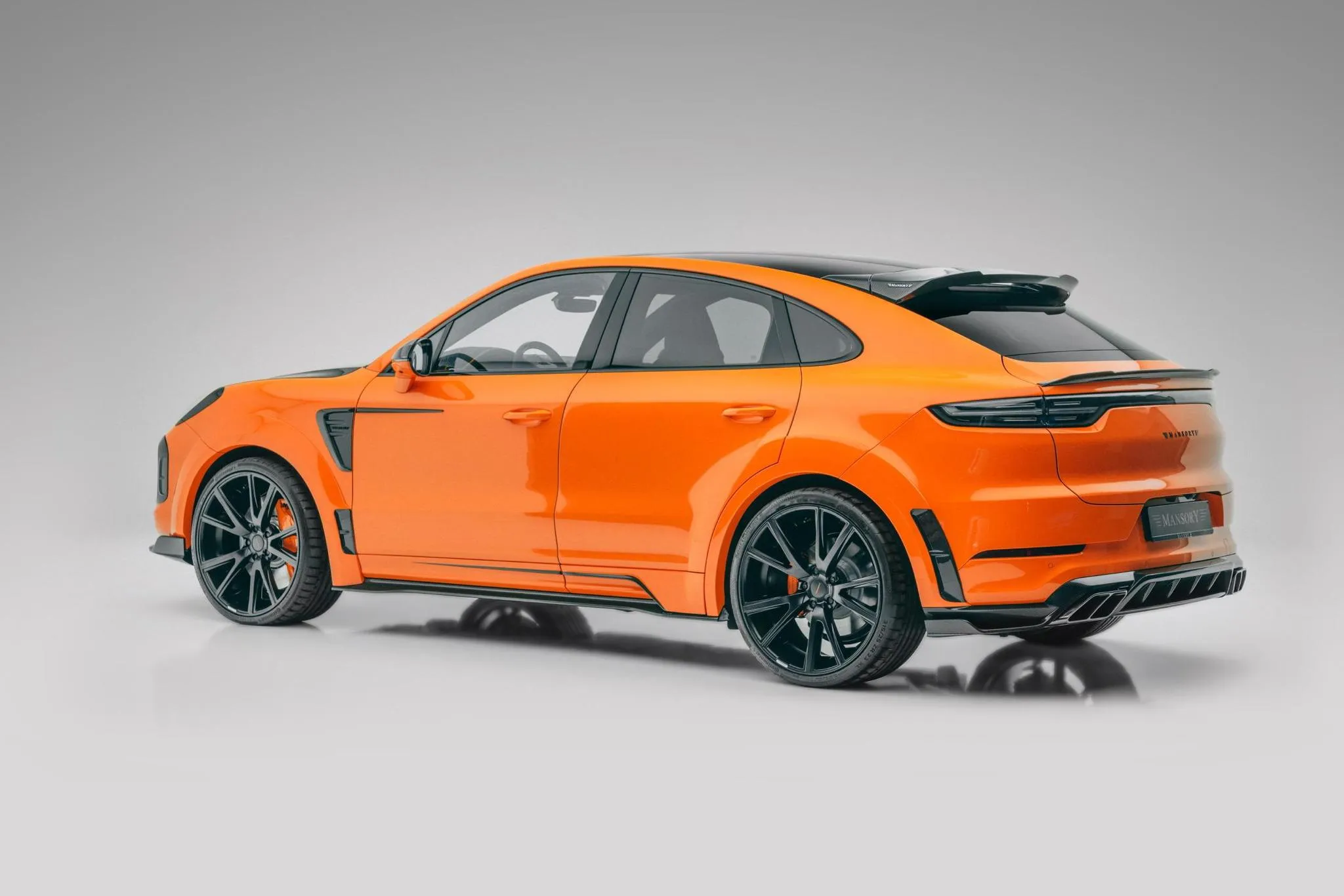 Mansory body kit for Porsche Cayenne coupe latest model