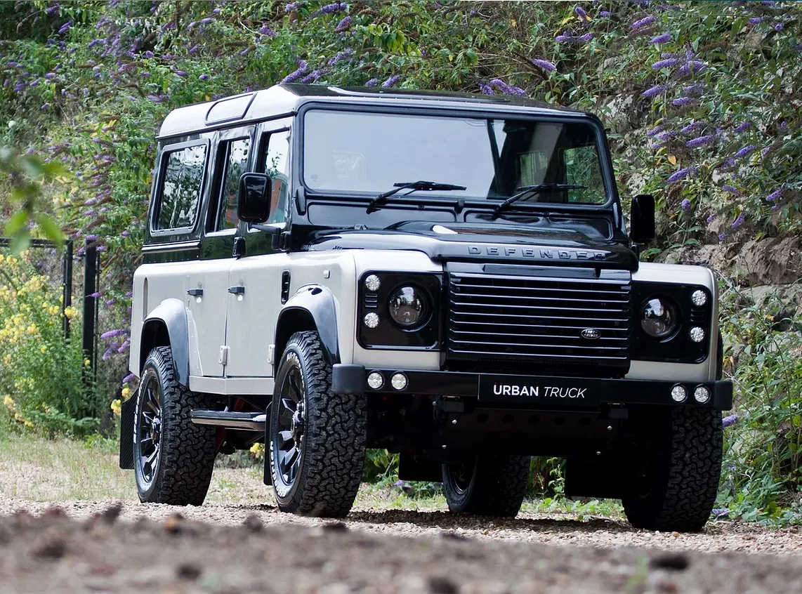 Check our price and buy Urban  body kit for Land Rover Defender