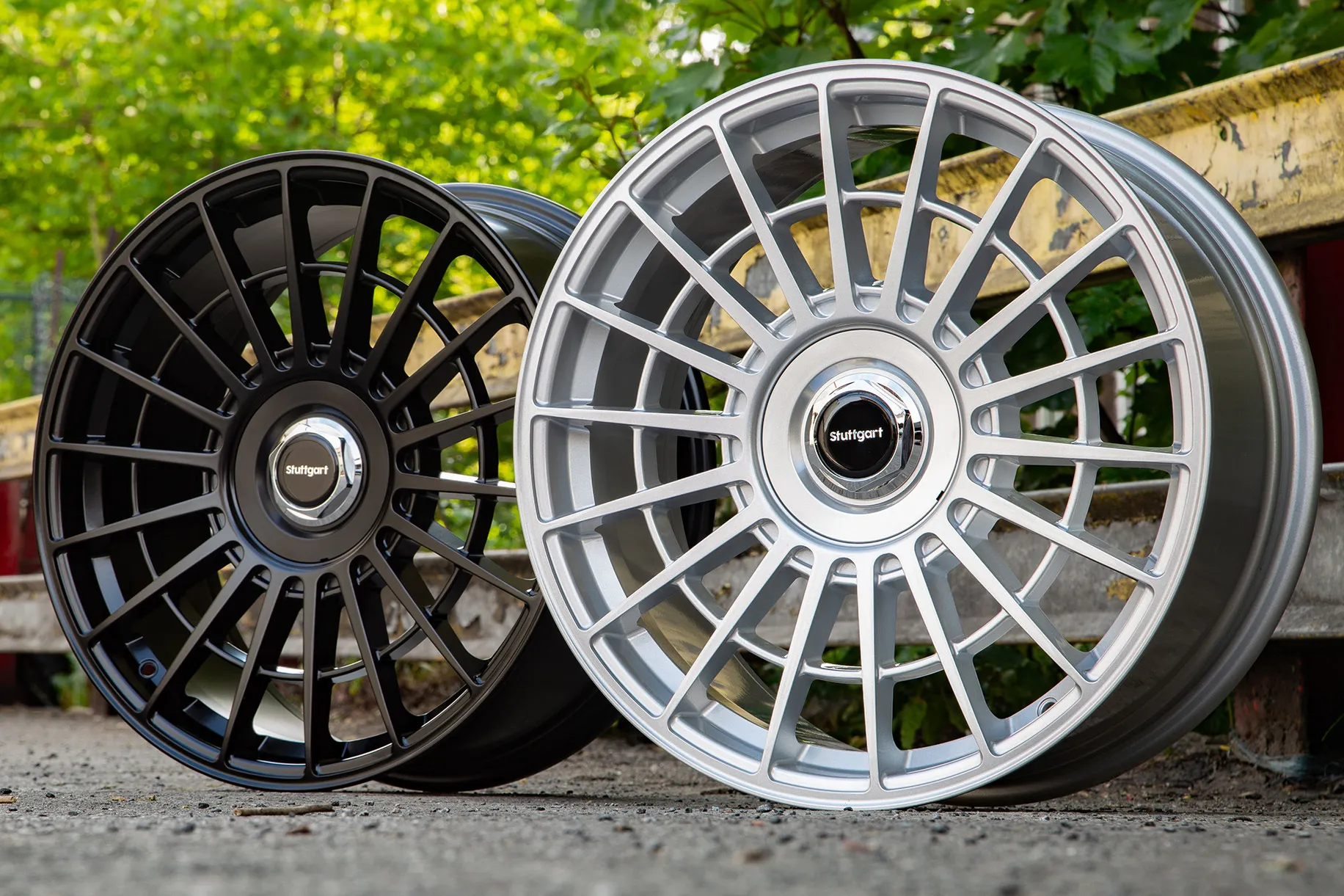Stuttgart SF10 light alloy wheels