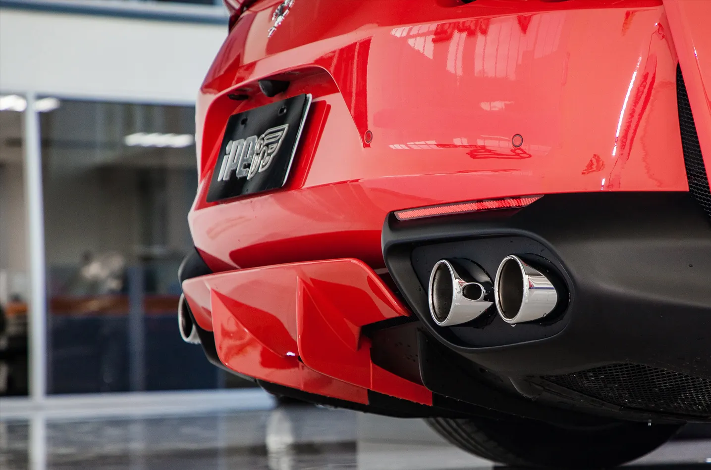 IPE exhaust system for Ferrari 812 Superfast