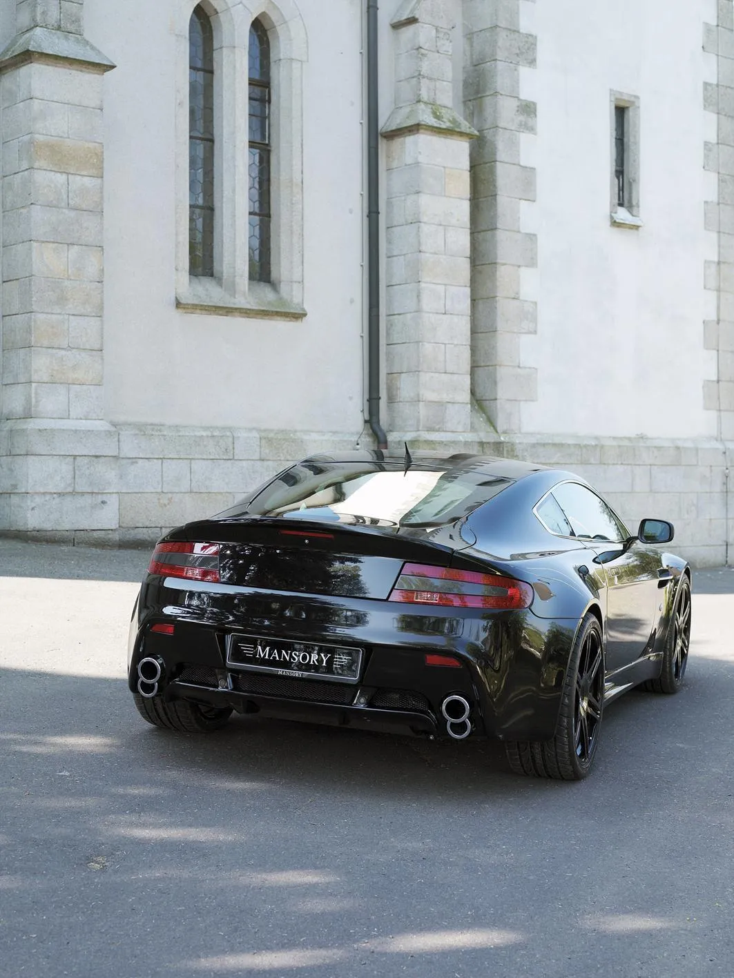 Mansory body kit for Aston Martin V8 Vantage new style