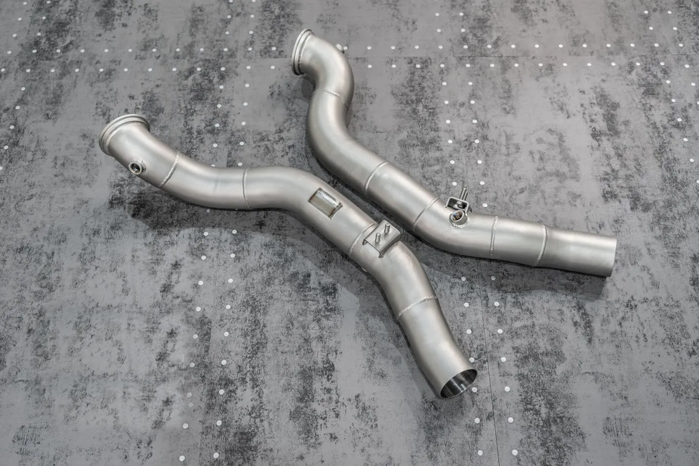 TNEER Exhaust Systems for MASERATI Levante