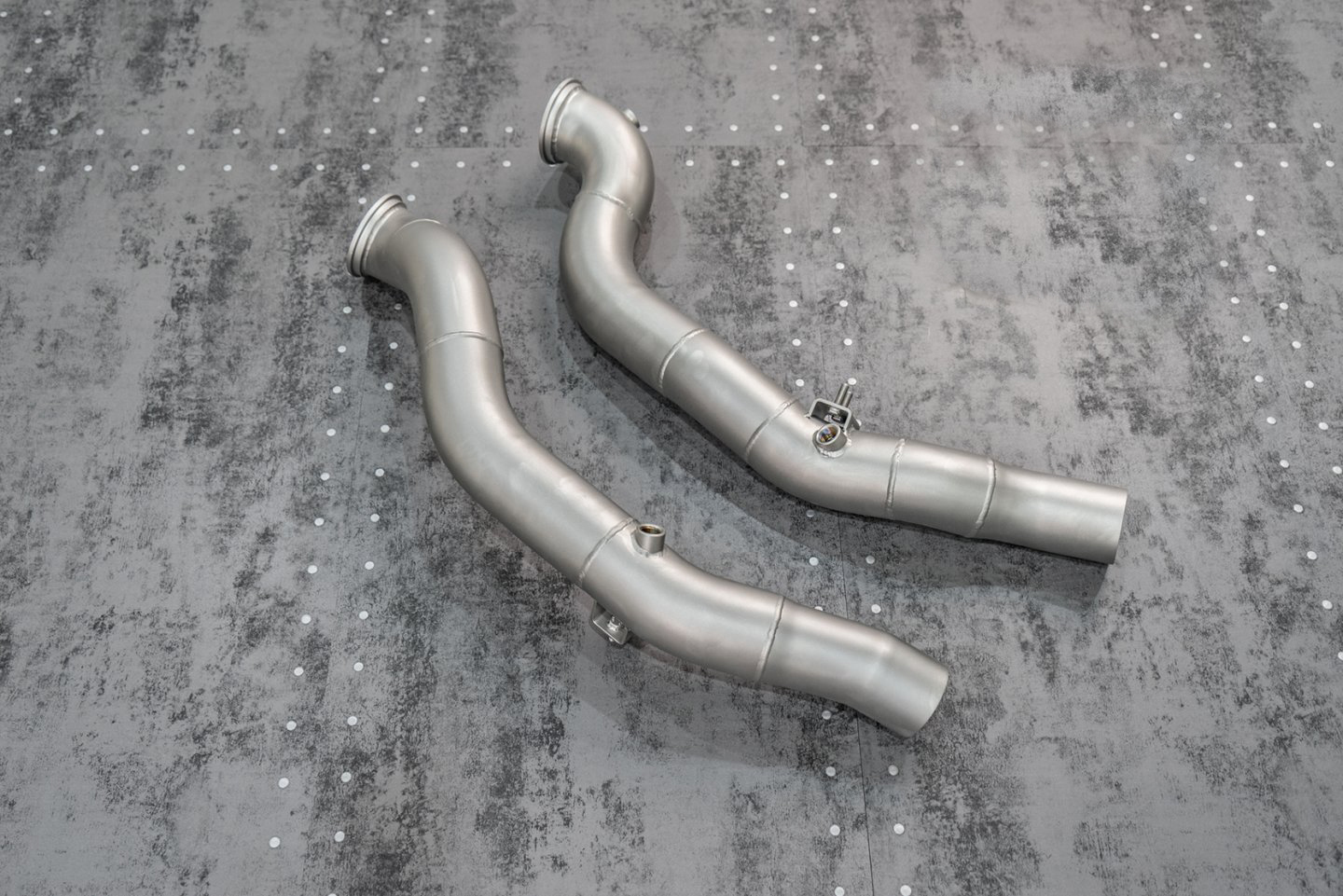 TNEER Exhaust Systems for MASERATI Levante