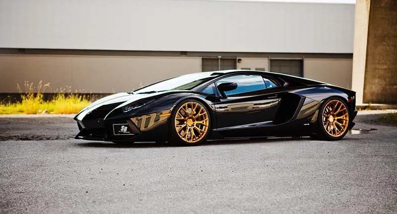 images-products-1-6288-232970384-LAMBORGHINI_AVENTADOR_RS02_MONACO_GOLD_2.jpg