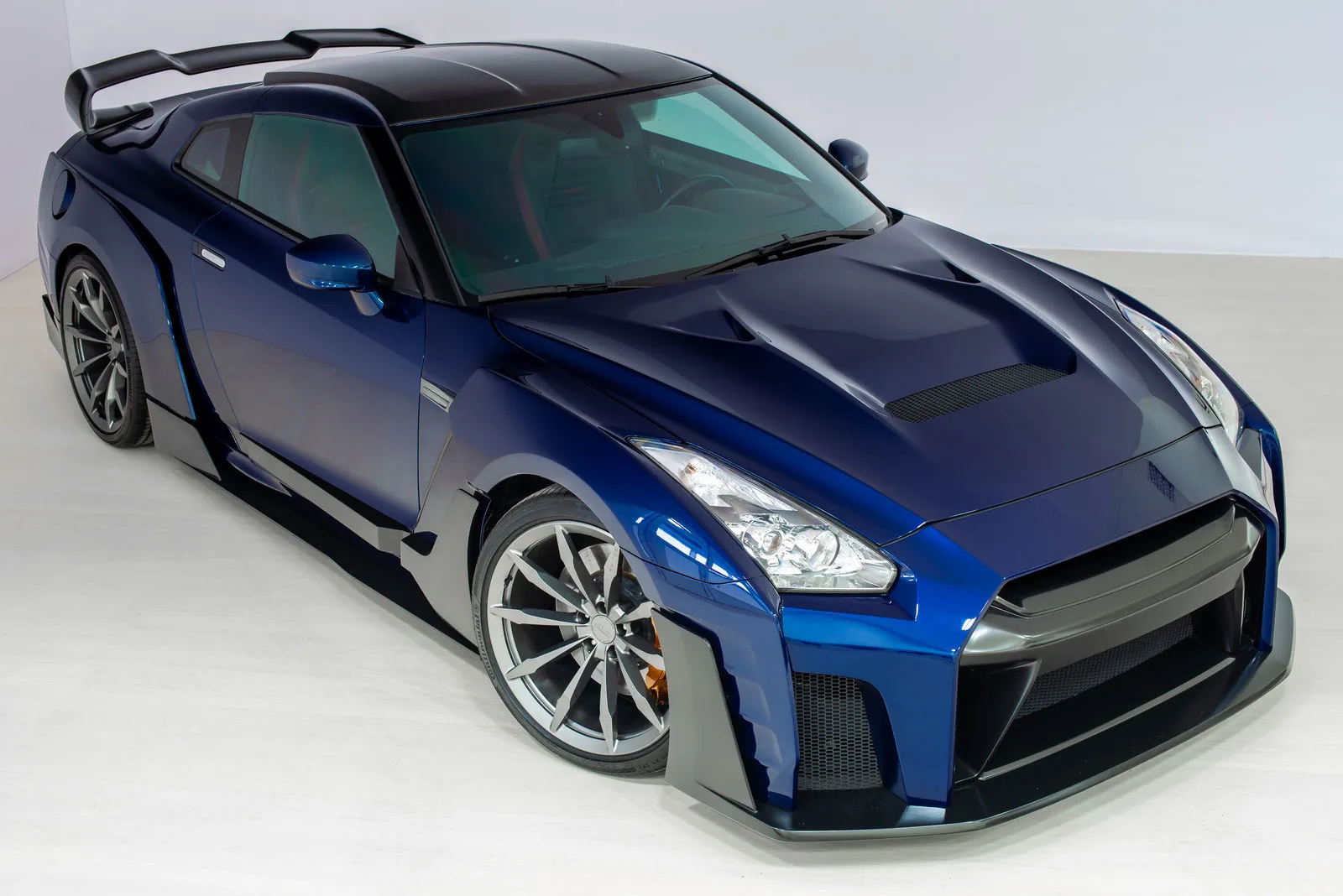 Check our price and buy SCL Performance Global body kit for Nissan GT-R Gojira!