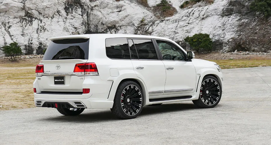 Check our price and buy Wald body kit for Toyota Land Cruiser 200 2016+