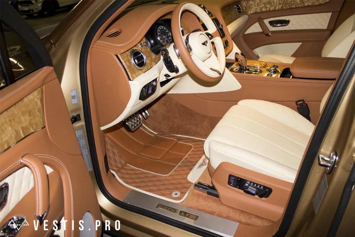 images-products-1-64-232988736-Bentley_Bentayga_3.jpg