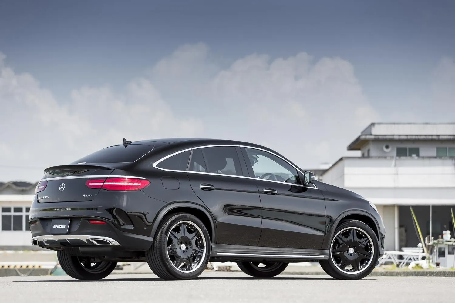 images-products-1-6485-233003349-WORK-LS-CHIAREZZA-SUV-6.jpg