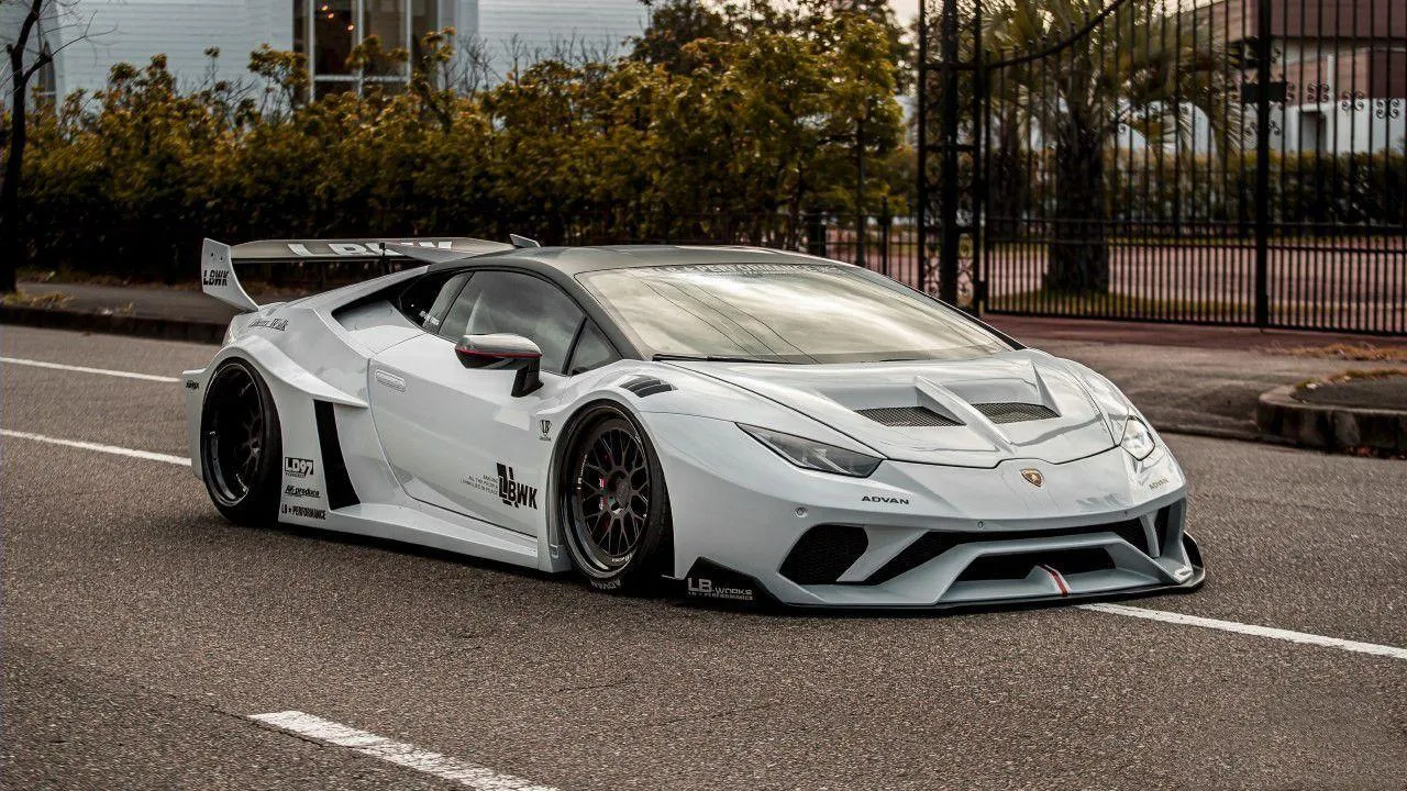 Check our price and buy Liberty Walk body kit for Lamborghini Huracan GT3!