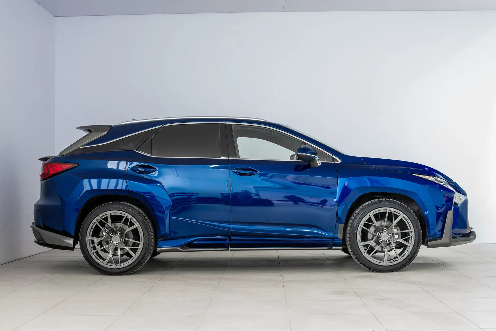 Check our price and buy an SCL Performance body kit for Lexus RX Goemon!