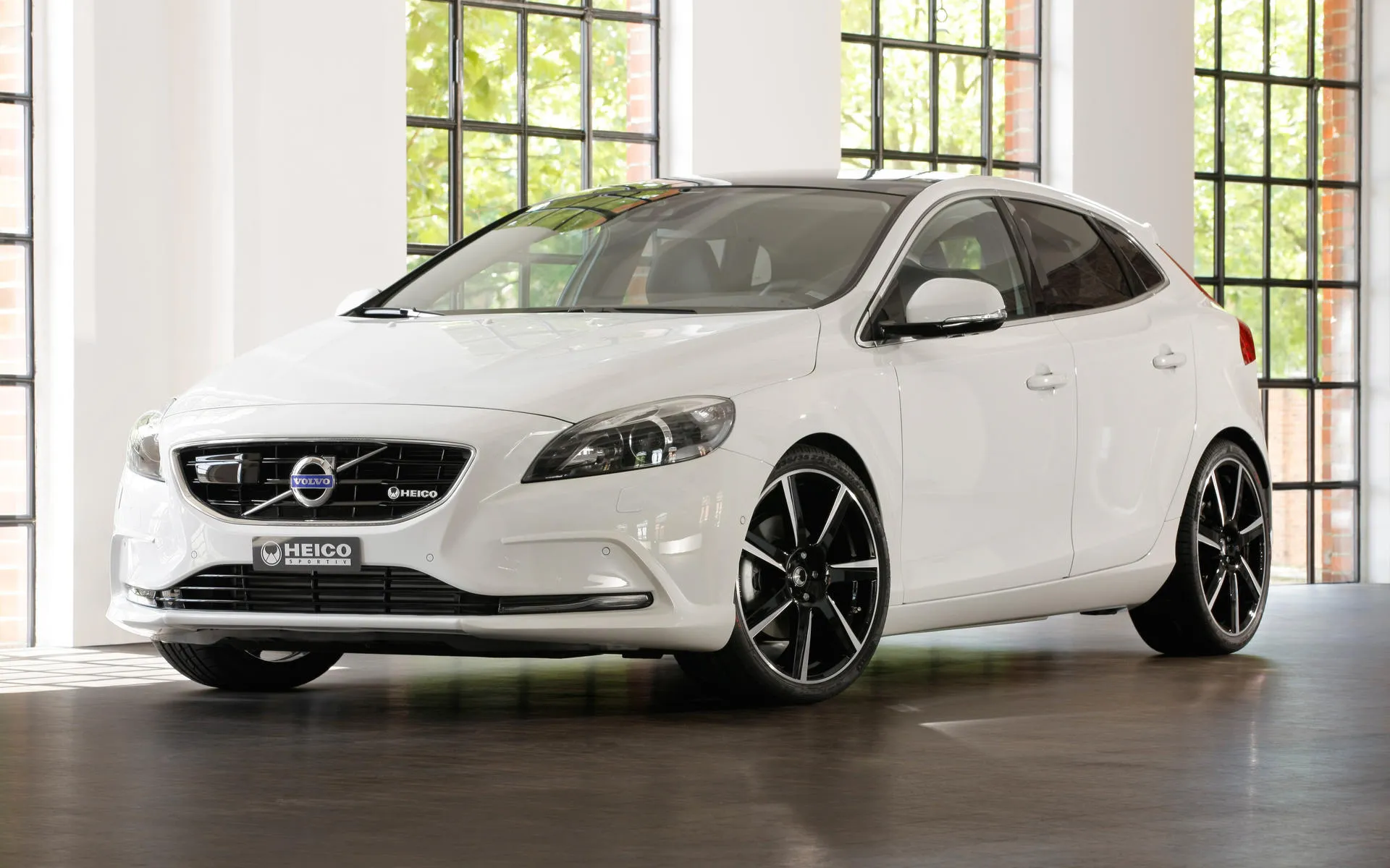 Heico Sportiv Body Kit for Volvo V40 BY new model