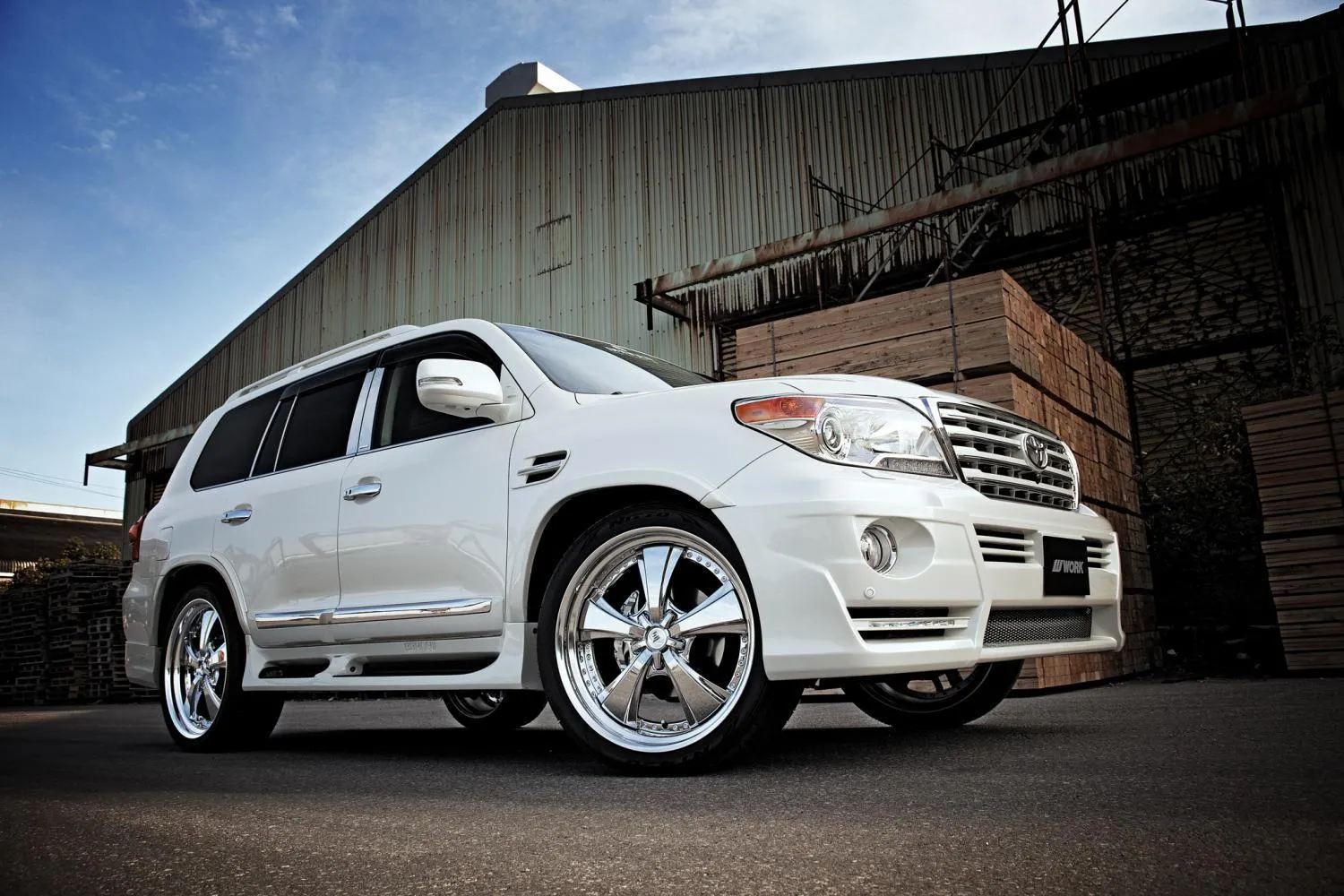 images-products-1-6588-233003452-WORK-LS-JUBILEE-SUV-6.jpg