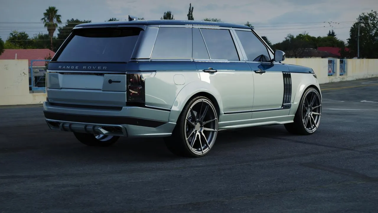 Check price and buy Renegade Design body kit for Land Rover Range Rover Vogue