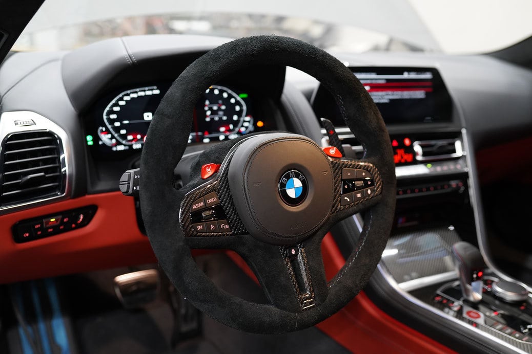 Hodoor Performance Carbon fiber steering wheel inserts for BMW M8