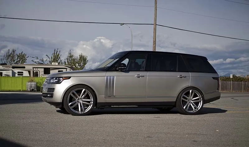 images-products-1-6860-232970956-rangerovervogueautobiographysp077.jpg