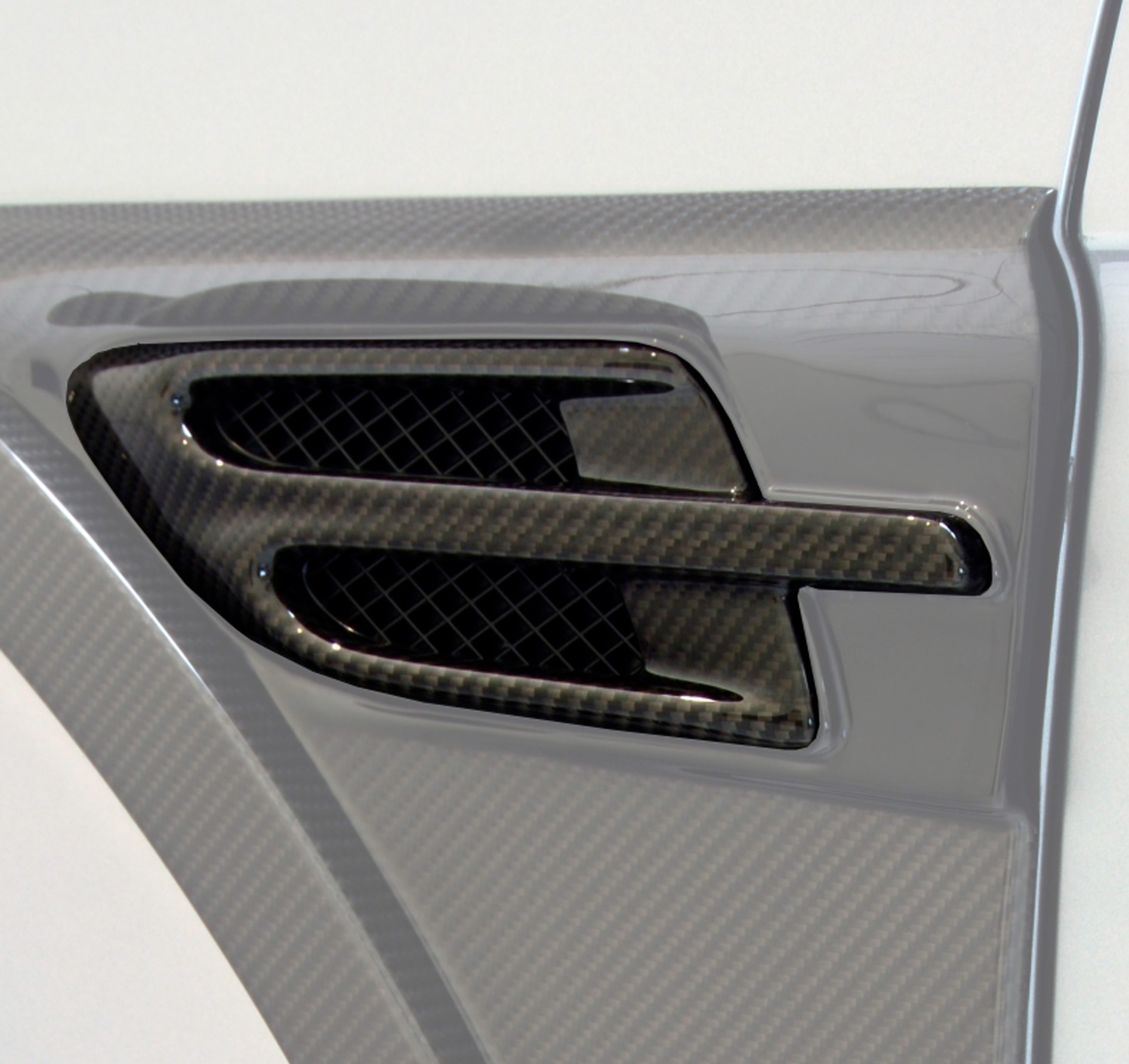 Hodoor Performance Carbon fiber air intakes on Startech Style wings for Bentley Bentayga