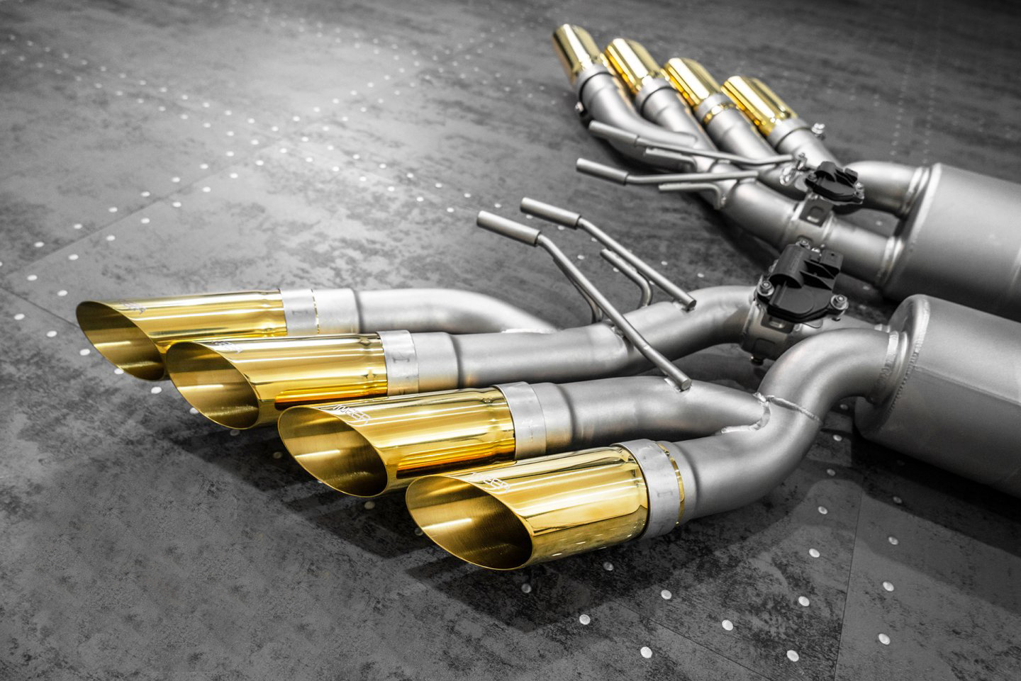 TNEER Exhaust Systems for MERCEDES-AMG G Class - W463A G63 Extreme Double Quad