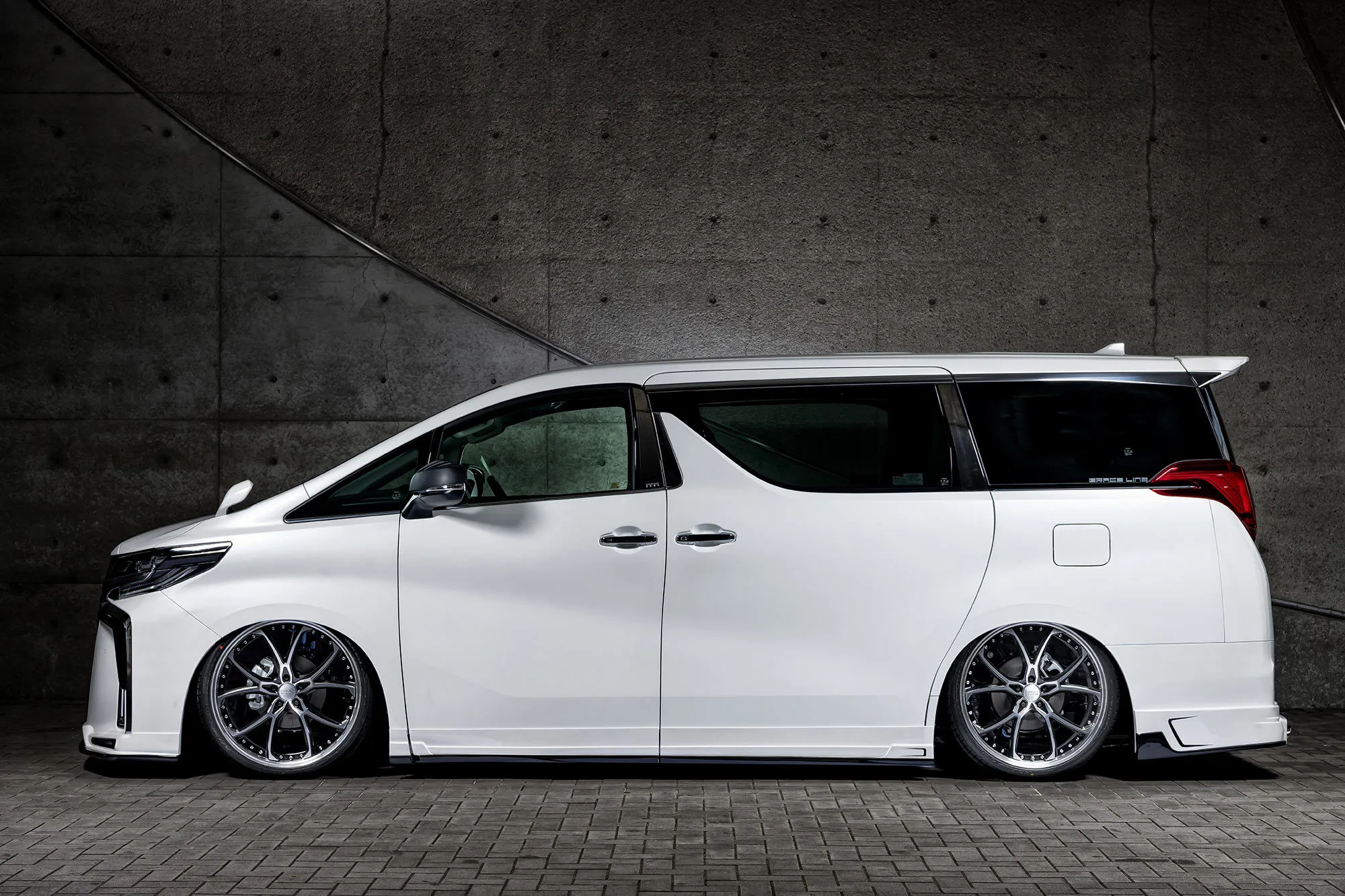M'z Speed body kit for Toyota Alphard SC/S grade Buy with delivery