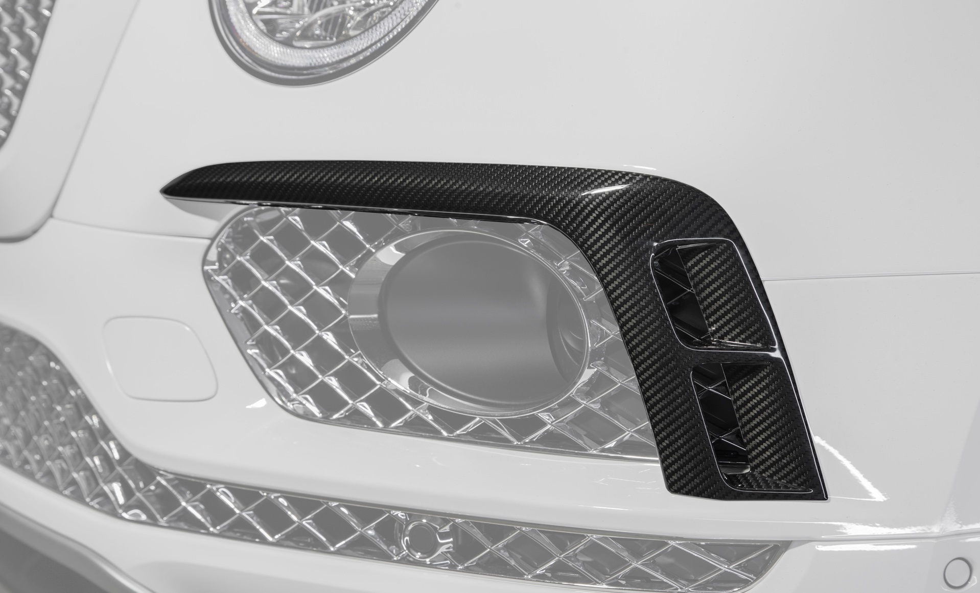 Hodoor Performance Carbon fiber front bumper air intakes for Bentley Bentayga Copy