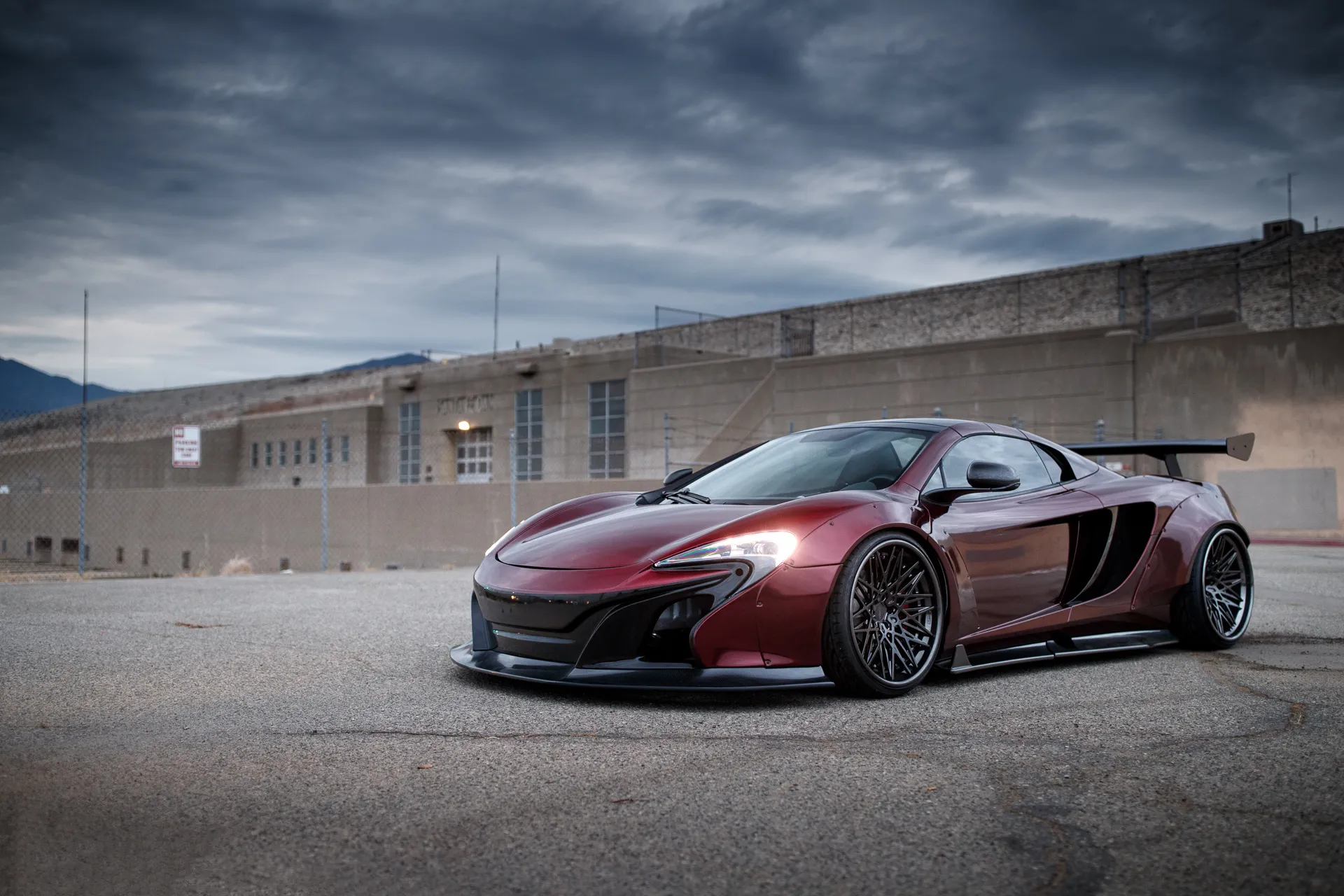 Check our price and buy Liberty Walk body kit for McLaren 650S!