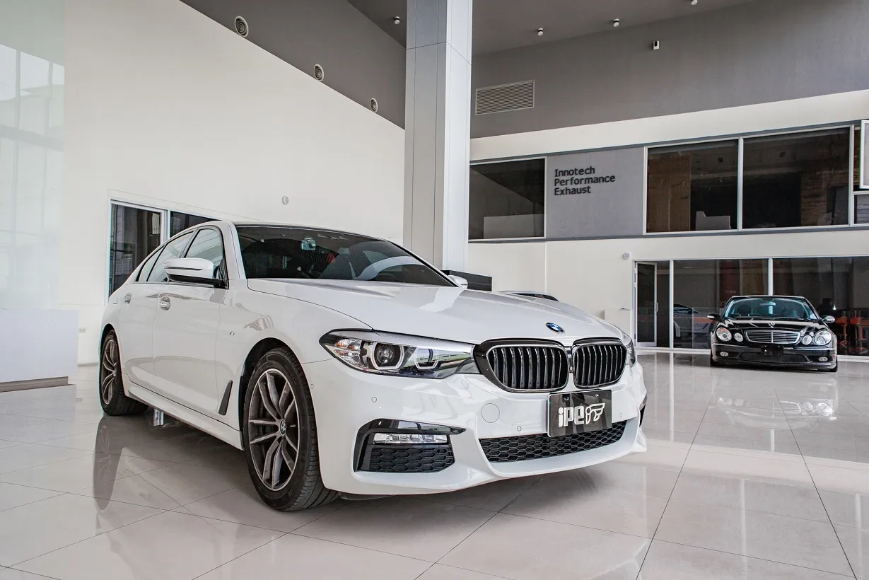 IPE exhaust system for BMW 520i / 530i (G30 G31)