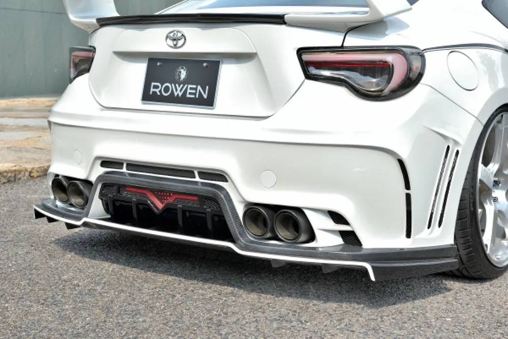Rowen body kit for Toyota 86 RR STREET ZERO Late Model carbon