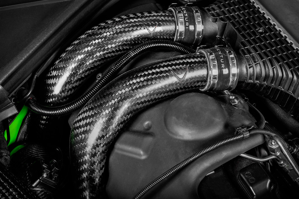 Eventuri Carbon fiber Intake systems for BMW M2/M4 S55 CHARGEPIPES