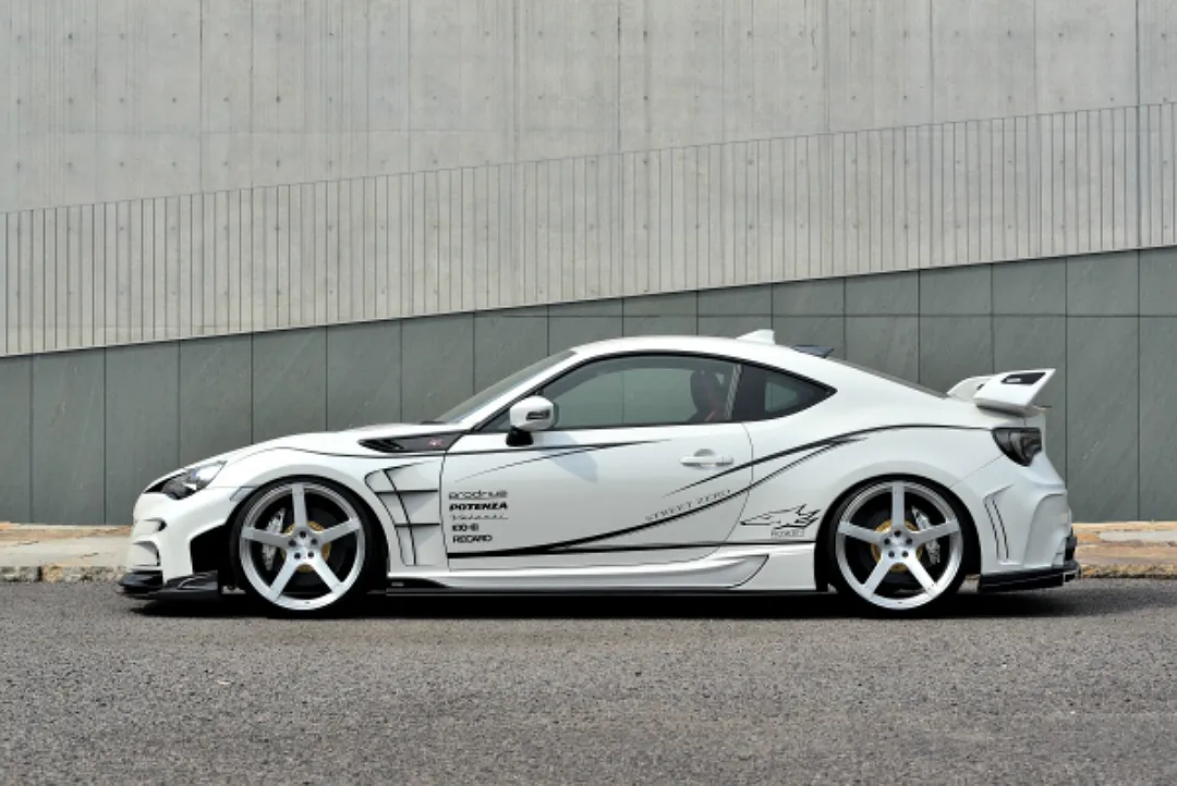 Rowen body kit for Toyota 86 RR STREET ZERO Late Model latest model