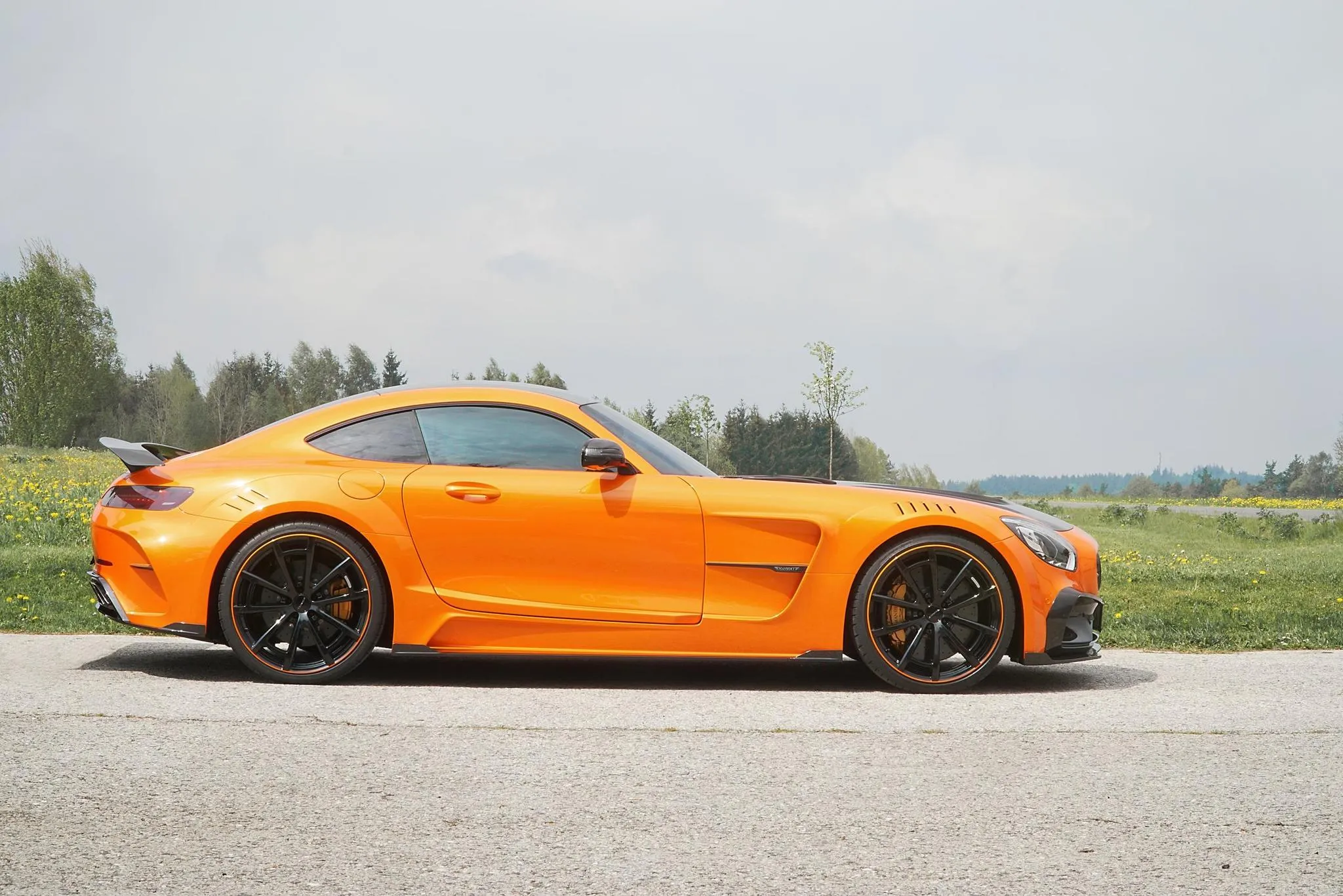 Mansory body kit for Mercedes-Benz AMG GT carbon