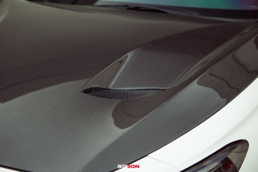 SEIBON TSII-STYLE CARBON FIBER HOOD FOR  INFINITI Q60 new style