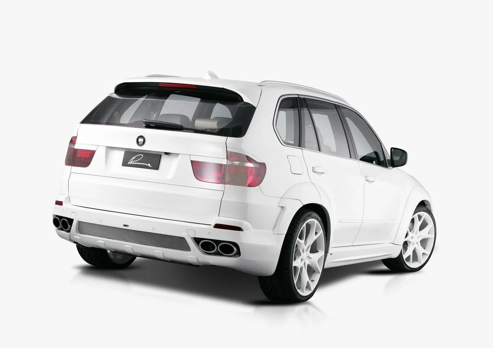 LUMMA CLR X 530 BODY KITS FOR BMW X5 4.8I E70 2021