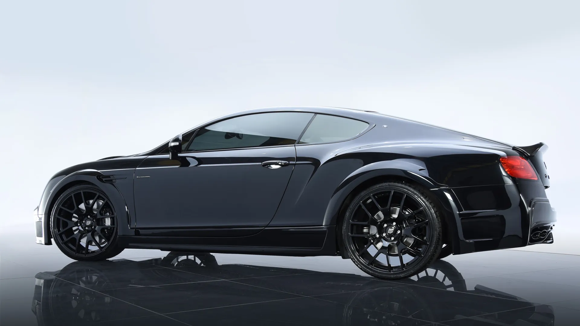 Onyx GTXII body kit for Bentley Continental GT new model