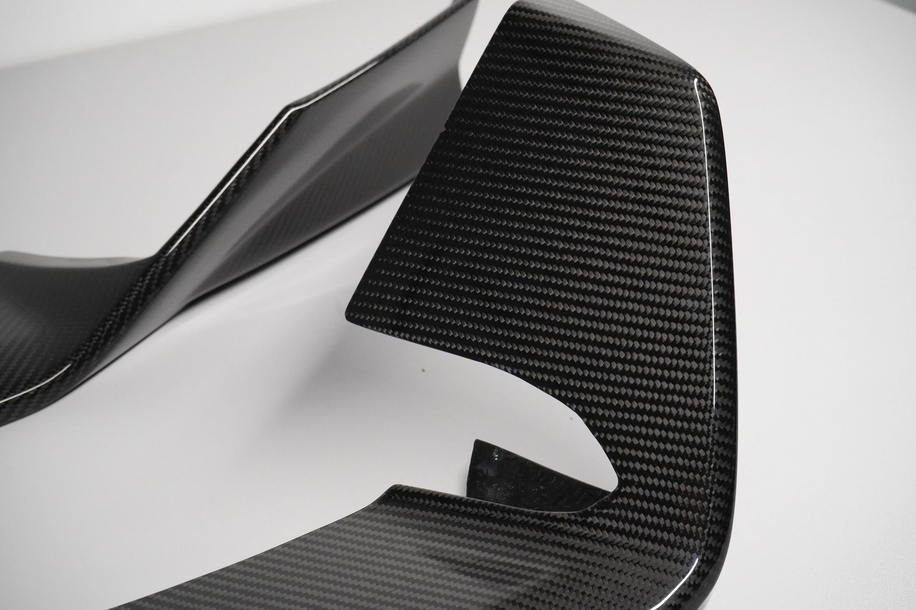 Hodoor Performance Carbon fiber Corsa front spoiler Lamborghini Urus