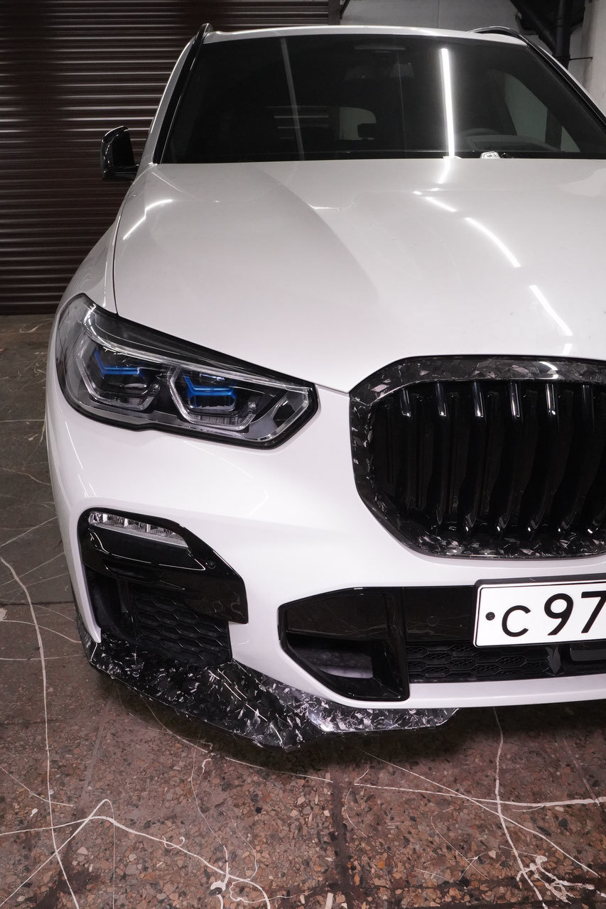 BMW X5 g05 front bumper carbon fangs / Carbon fiber fangs BMW X5 g05 2019