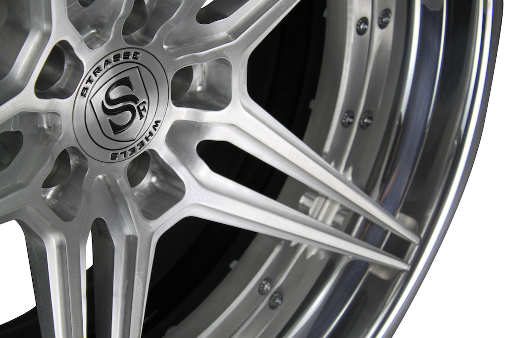 Strasse  SV2 DEEP CONCAVE FS 3 Piece Forged Wheels