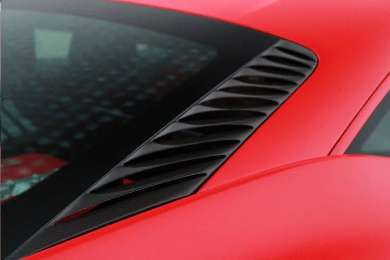 Hodoor Performance Carbon fiber ventilation grille in engine compartment for Ferrari 458 Italia