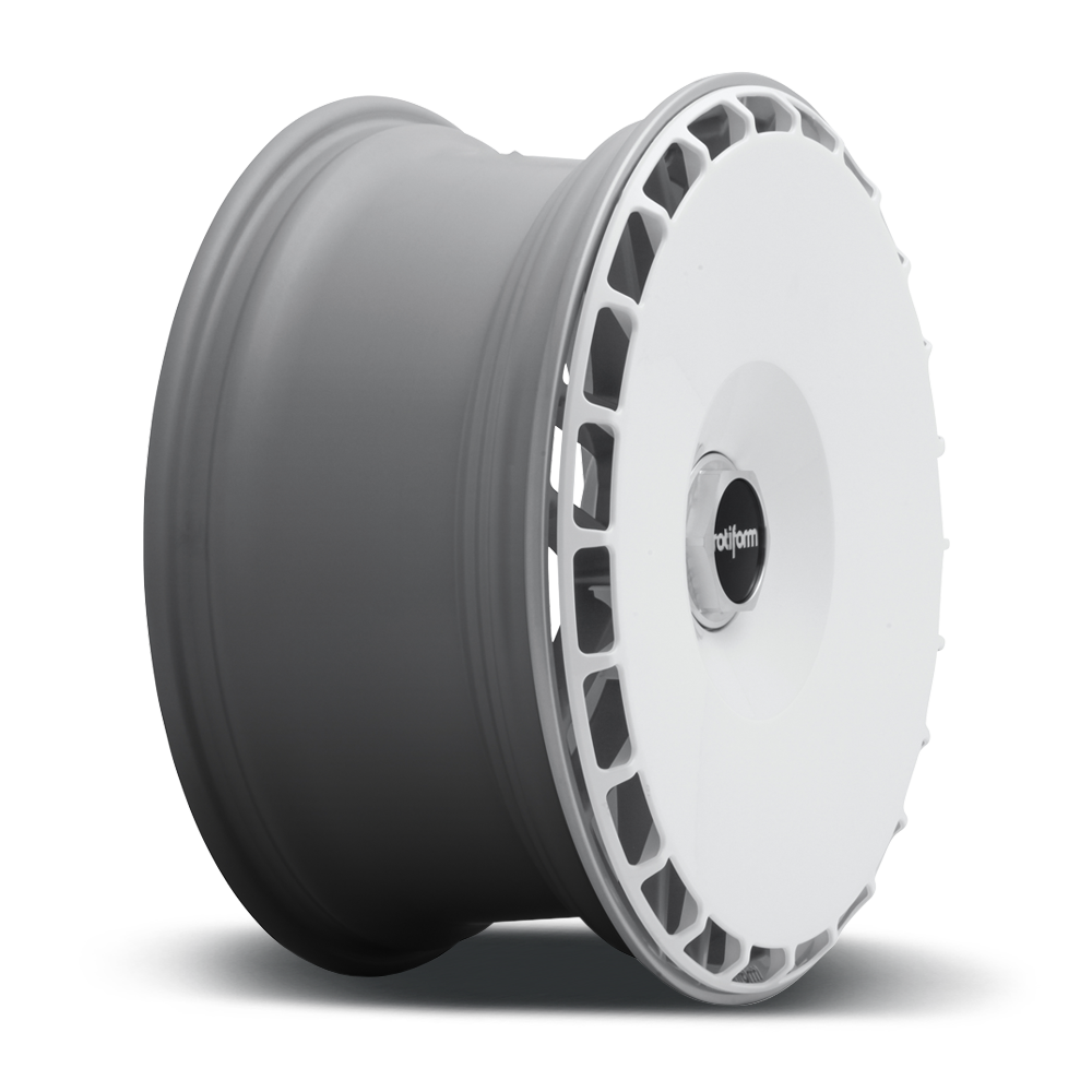 Rotiform AeroDisc light alloy wheels