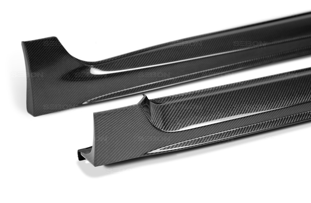 SEIBON OEM-STYLE CARBON FIBER SIDE SKIRTS FOR  SUBARU WRX / STI new model