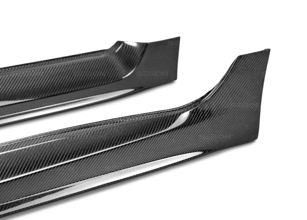 SEIBON OEM-STYLE CARBON FIBER SIDE SKIRTS FOR  SUBARU WRX / STI new style