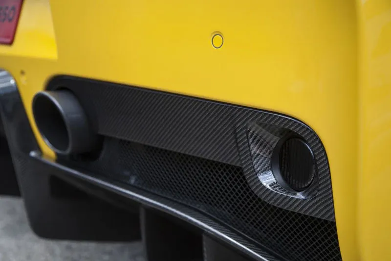 Hodoor Performance Carbon fiber Panels around fog lights for Ferrari 458 Speciale