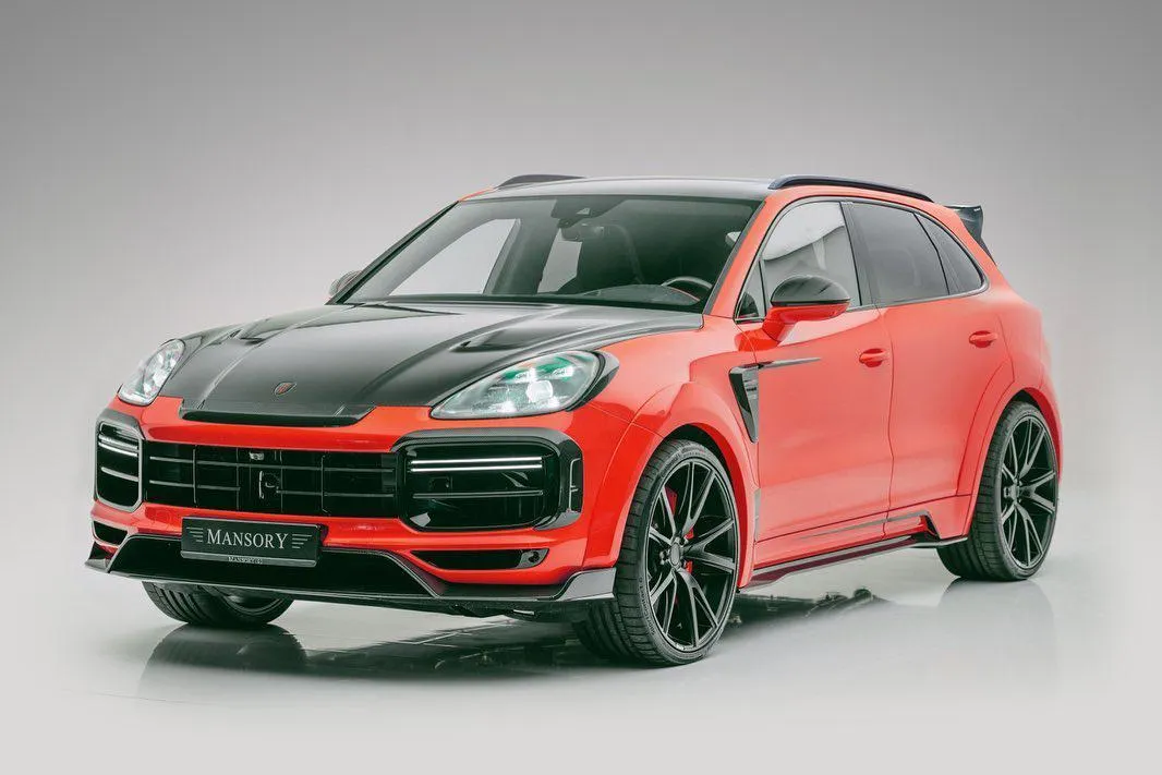 Mansory body kit for Porsche Cayenne coupe latest model