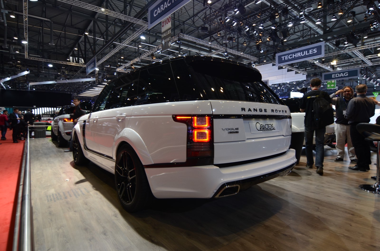 images-products-1-7456-232987936-Caracture-Range-Rover-at-Geneva-Motor-Show-20164.jpg