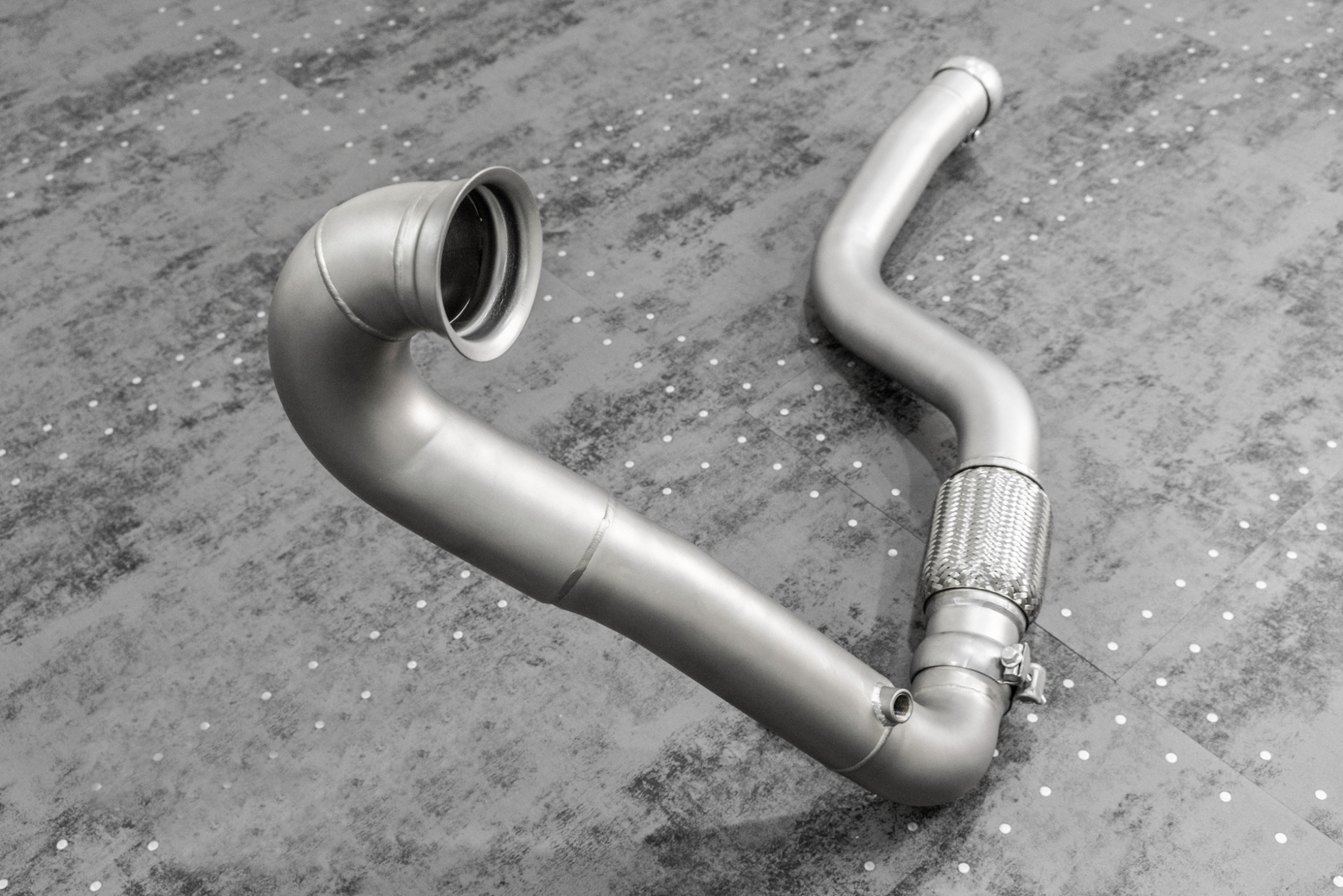 TNEER Exhaust Systems for MERCEDES-AMG W176 - A45