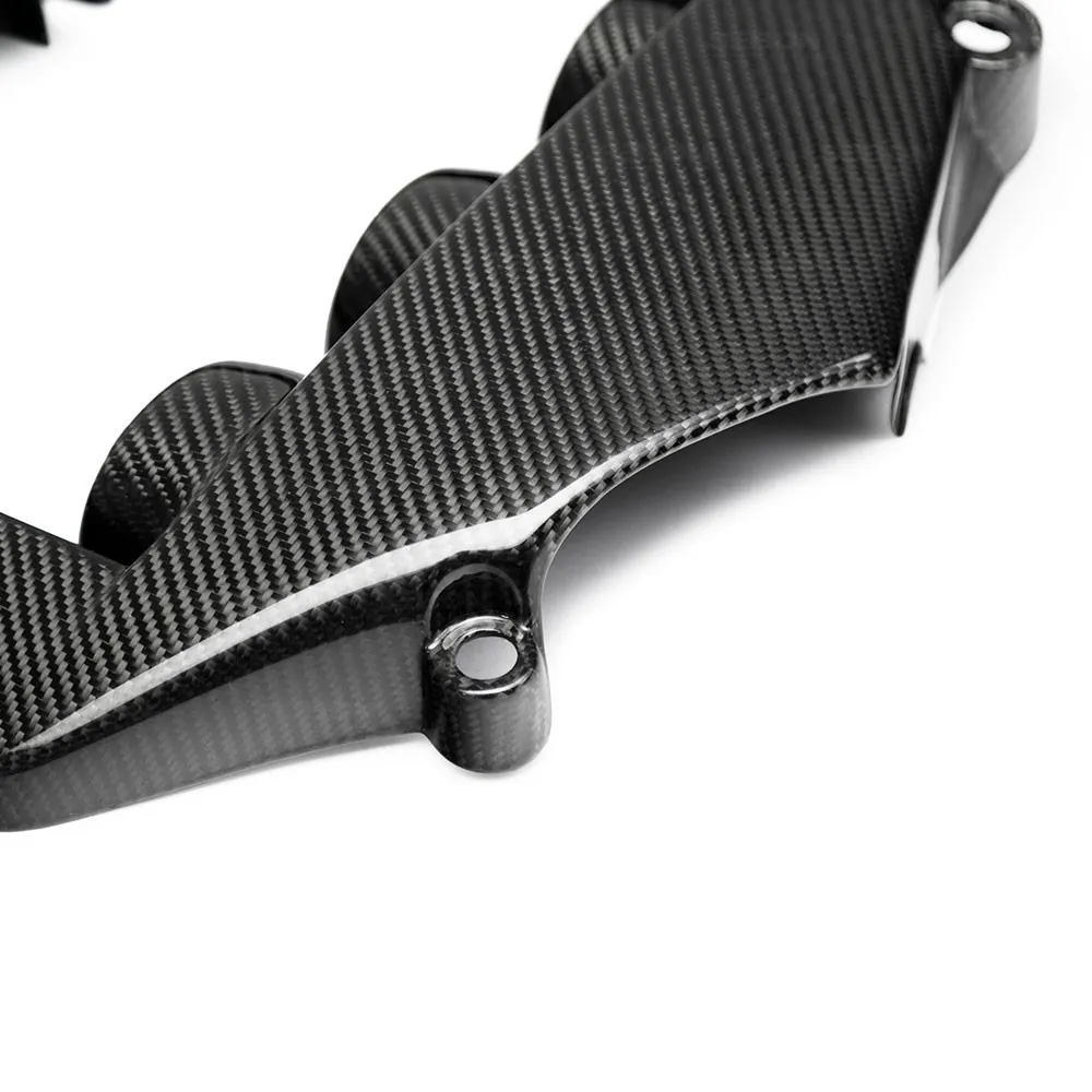 SEIBON OEM-STYLE CARBON FIBER ENGINE COVER FOR  NISSAN GT-R latest model